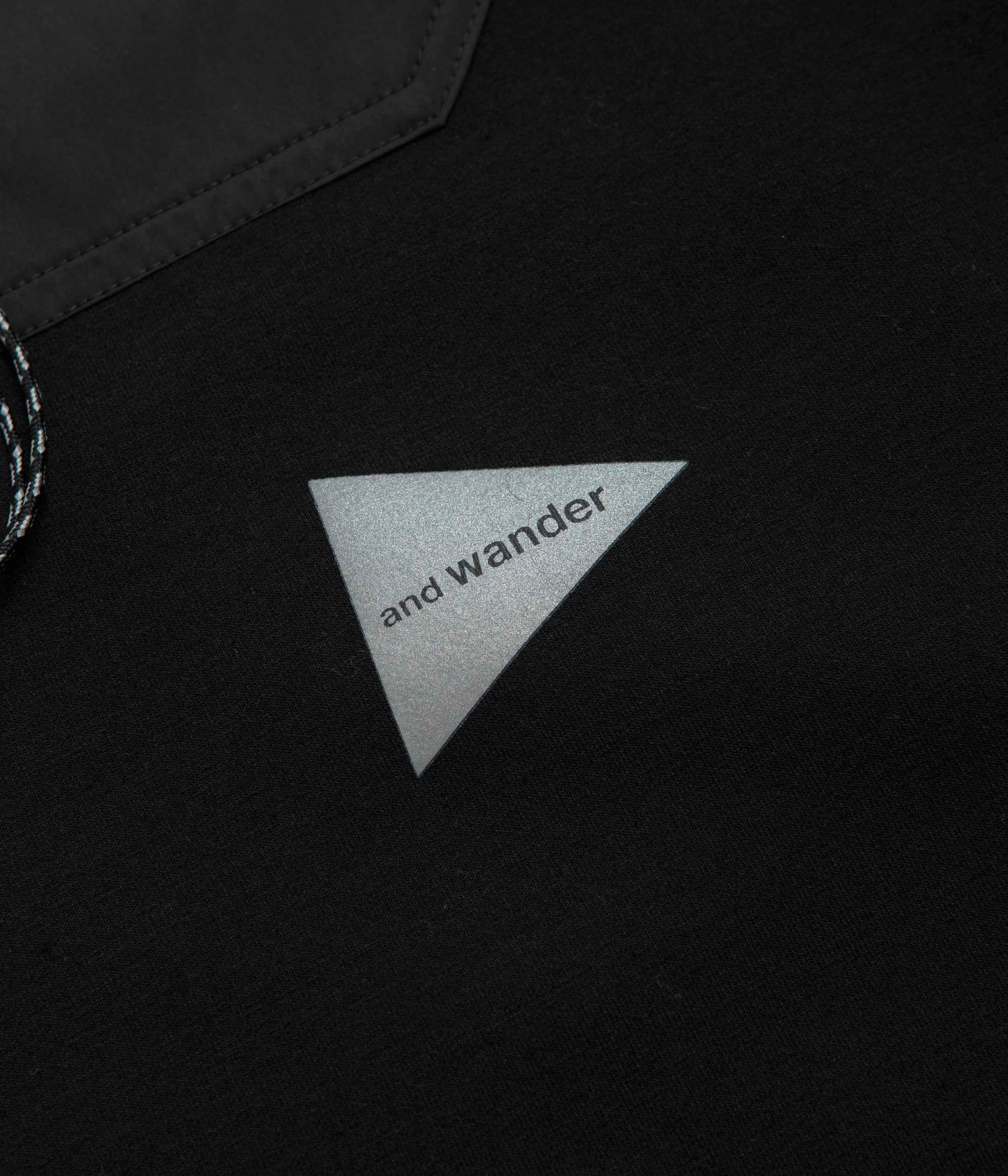 and wander Airly Warm Full Zip Fleece - Black