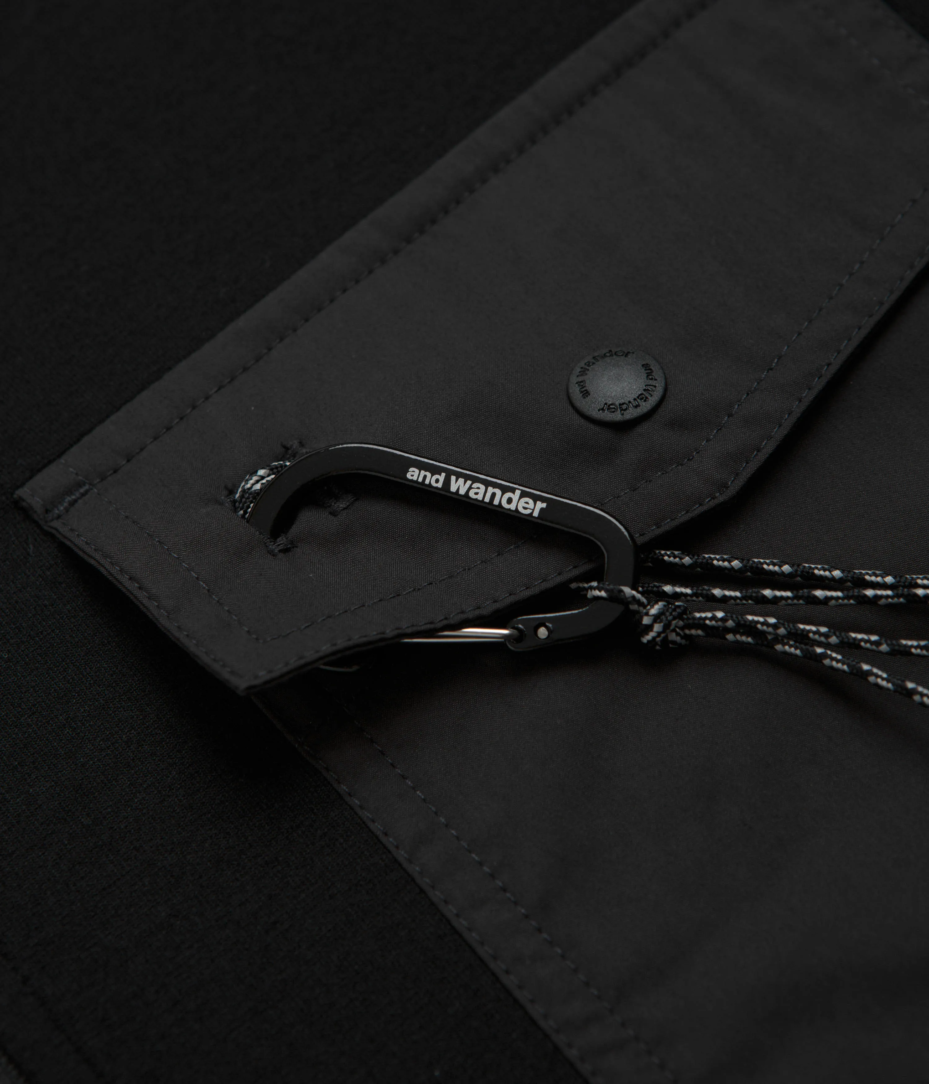 and wander Airly Warm Full Zip Fleece - Black