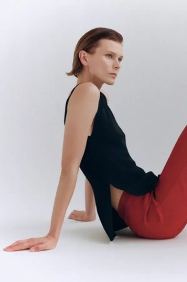Asher Apron Top in Black