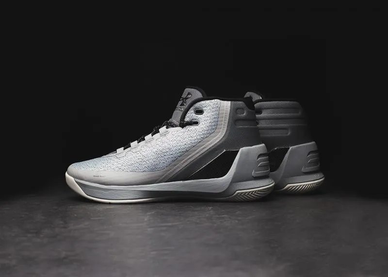 UNDER ARMOUR - Men - Curry 3 - Steel