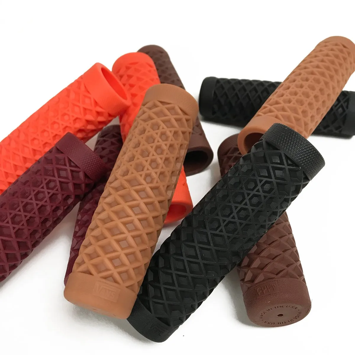 Vans   Cult Motorcycle Grips - 1" Brown